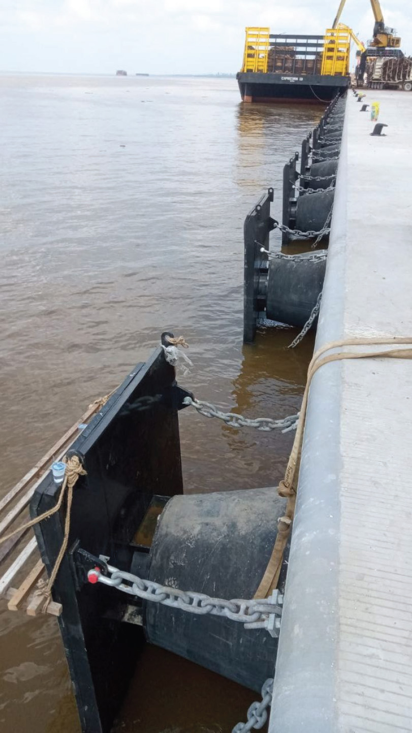 marine fender bollard